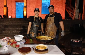 Presentan la 6ta. edición del pira caldo que se realizará en la ciudad de San Antonio el 2 de agosto.