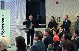Las firmas Jetro y Brother realizaron una presentación en Toyotoshi para presentar sus soluciones empresariales.