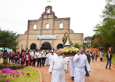 Se proyecta la mejora de la fachada del templo parroquial de Caacupé, con el objetivo de renovar su imagen y poner en valor uno de los principales espacios de fe de la ciudad.