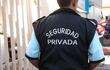 Todos los guardias de seguridad privada deben, por ley, pertenecer a una empresa legalmente habilitada por la Policía.