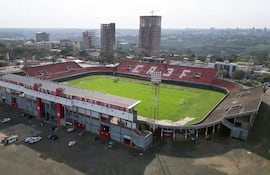 Estadio Antonio Aranda Encina, del 3 de Febrero Ciudad del Este, es el escenario elegido por Recoleta FC para ejercer la localía ante el líder de la clasificación, Olimpia.