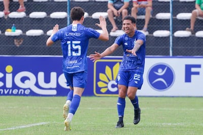 Sol de América, líder de la Intermedia, visita el domingo al Sportivo Carapeguá