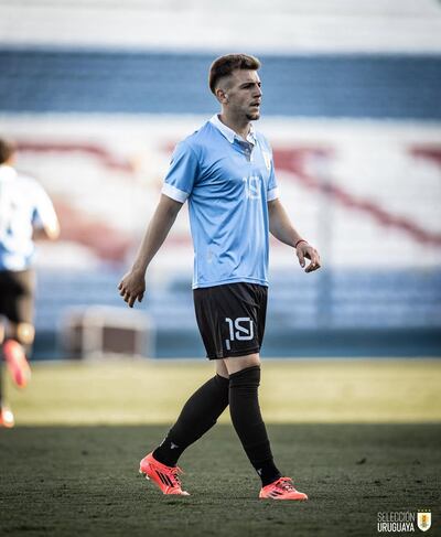 Deivis Faustino Barone Mora (19 años), joven delantero que se suma entre las incorporaciones de Olimpia de cara al segundo semestre de la temporada.