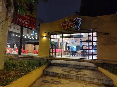 Un supuesto asalto a mano armada ocurrió anoche en un local de comidas del barrio Cerro Corá de Lambaré.