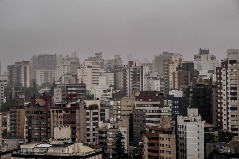 Lluvia en Porto Alegre, Rio Grande do Sul..