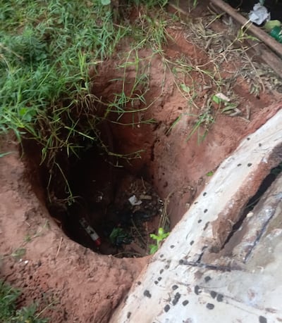 En este pozo hallaron a la recién nacida.