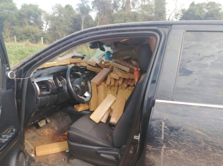 La droga incautada en Bella Vista Norte, era transportada en dos camionetas que también fueron incautadas.