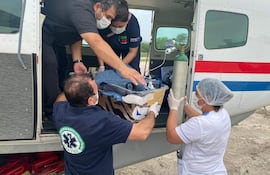 La evacuación de pacientes en el Alto Paraguay es la constante, debido a la precariedad de la salud en el departamento.