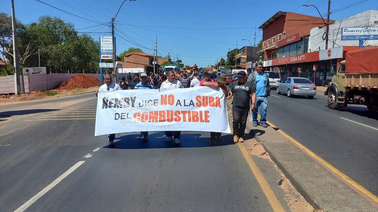 Ñemby camioneros protesta