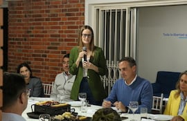 Soledad Núñez, en la reunión.