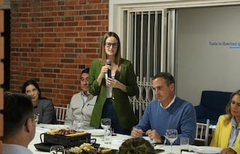 Soledad Núñez, en la reunión.