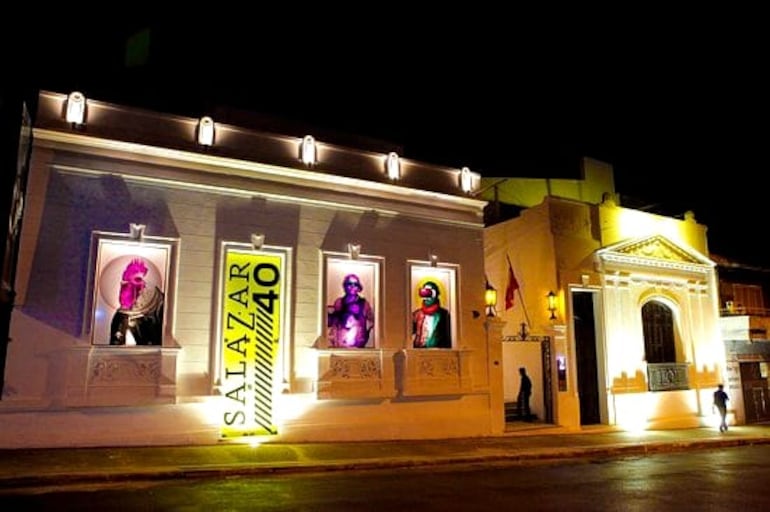 El Centro Cultural de España Juan de Salazar es una institución que depende de la embajada española en Paraguay.