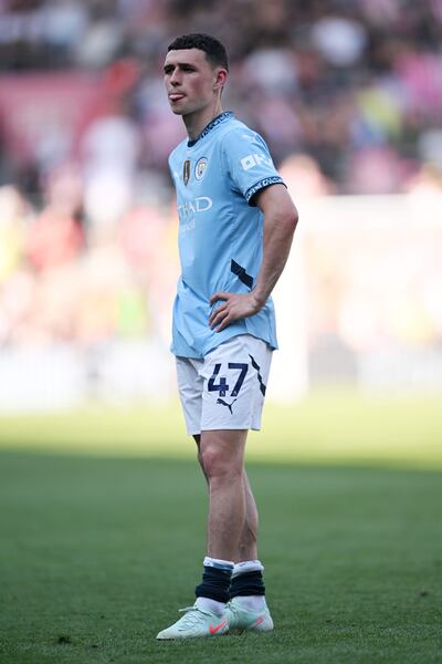 Phil Foden desconsolado tras el empate sin goles este sábado.
