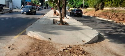 Mejoramiento del paseo central de la avenida Bruno Guggiari. La obra cambia la imagen de esta importante arteria de entrada a la ciudad.