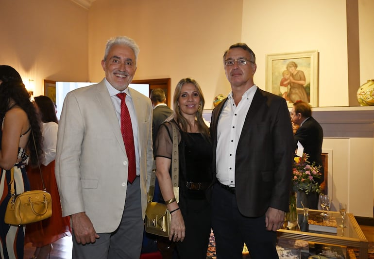 Diego Zavala, María Domaniczky y Fabrice Turbaux.