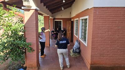 Roban electrodomésticos de la Escuela Básica N°740 Florencio González Flores del departamento de Itapúa.