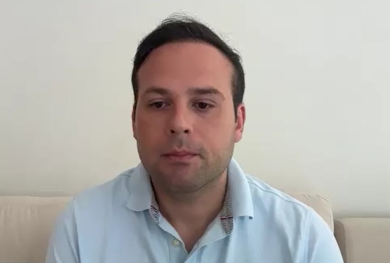 Anuar Gossen, gerente comercial de la Essap.