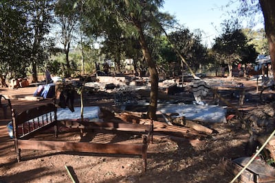 La vivienda afectada quedó completamente consumida por el incendio