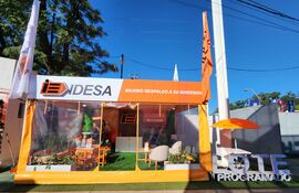 Este es el stand de IDESA montado al costado del Ruedo Central de la Expo de Marianao Roque Alonso.