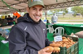 Primera producción de papa tempranera.