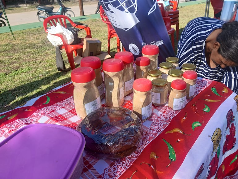 Productos elaborados en base a la harina de algarrobo.