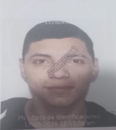 Ulises Martín Caballero Gómez, víctima de sicariato en el barrio San Felipe de la Chacarita en Asunción.  Óscar Rotela, lider disidente del clan Rotela, es investigado por el crimen.