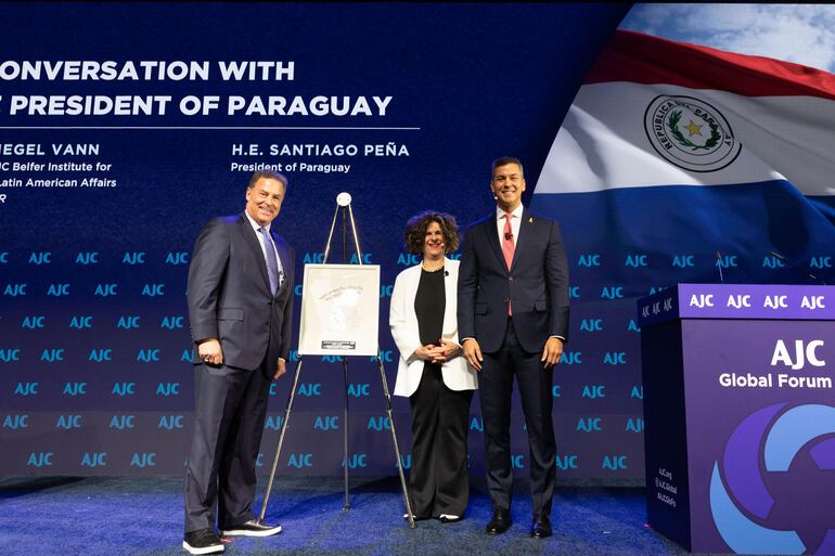 Santiago Peña participó esta mañana del Foro del Comité Judío Americano (AJC, por sus siglas en inglés) de los EE.UU.