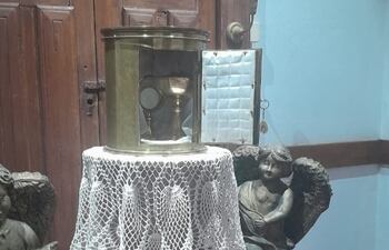 Delincuentes roban consola y amplificador del templo de Ypané y profanan objetos sagrados