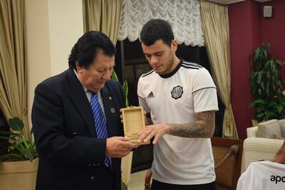 Benicio “Tony” Ferreira y William Mendieta, en el homenaje de Olimpia en el 2018.