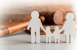 El Ministerio de la Defensa Pública desea que personas que buscar adoptar puedan funcinoar como familias acogedoras.