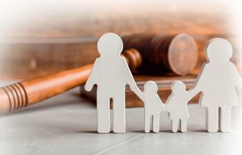 El Ministerio de la Defensa Pública desea que personas que buscar adoptar puedan funcinoar como familias acogedoras.
