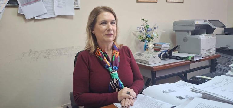 Fiscalía sospecha de 1.500 títulos falsos de docentes en el MEC - Nacionales