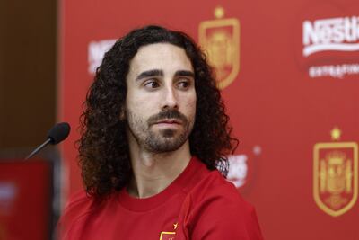 El defensa de la Selección Española de Fútbol, Marc Cucurella  durante la rueda de prensa ofrecida este miércoles en la Ciudad Deportiva de Las Rozas, con motivo de la firma de un acuerdo de patrocinio.
