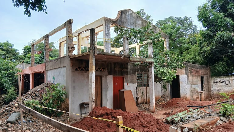 El Colegio Nacional Barcequillo iniciará las clases de forma virtual y escalonado, debido al poco espacio con el que cuenta actualmente por la ejecución de las obras.