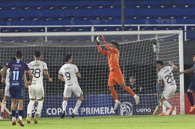 Olimpia y Guaireña empataron en el Defensores