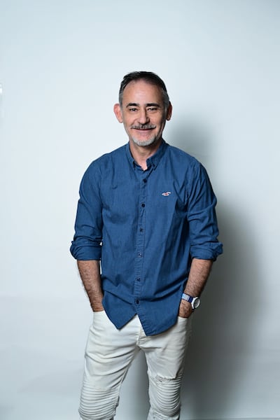 Albert Benítez además de humorista es profesional médico.