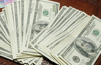 Las remesas familiares continúan operando como un flujo relevante de divisas para toda la economía paraguaya.