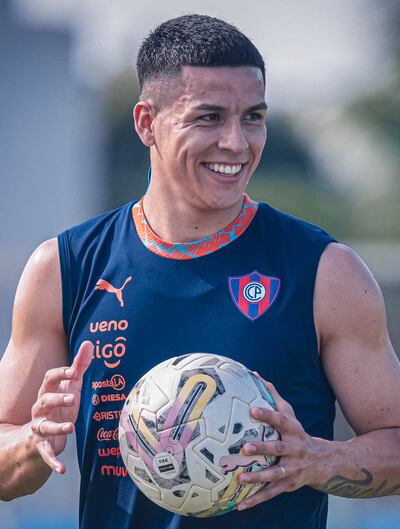 Matías Damián Pérez (26 años), apodado por sus compañeros "Daddy Yankee", lleva 11 partidos disputados con Cerro Porteño.