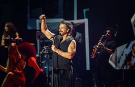 El cantautor guatemalteco Ricardo Arjona durante uno de los show de la gira Lo Que El Seco No Dijo, que llegará a Paraguay el próximo 30 de mayo.