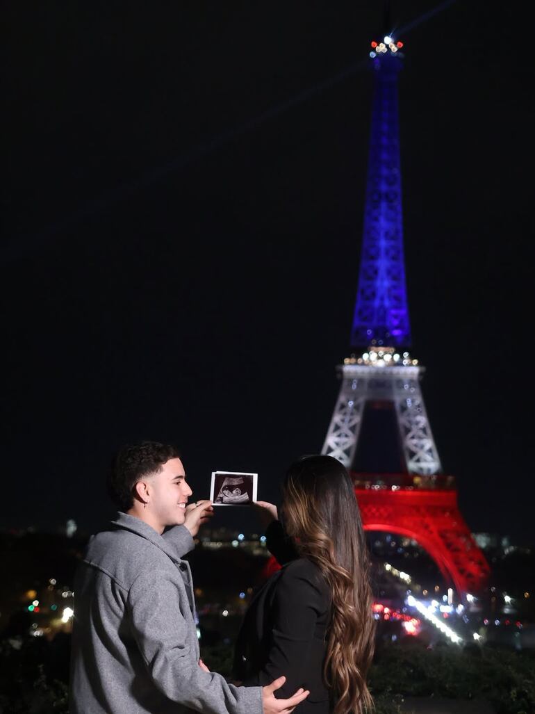 Enso González y Liz Quintana anunciaron que serán padres.