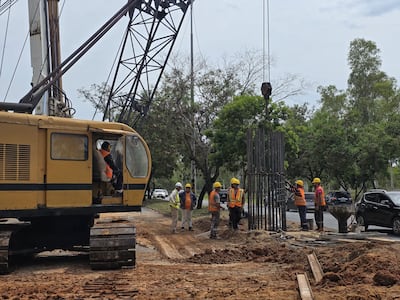 Parte de la construcción del viaducto en la ruta D025, que se está construyendo dentro del contrato de duplicación de Tape Tuja.