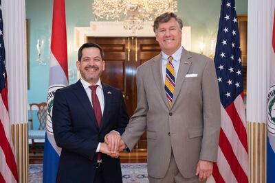 El presidente de la Cámara de Diputados, Raúl Latorre, fue recibido por el subsecretario de Estado de Estados Unidos, Christopher Landau