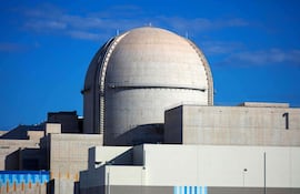 Un edificio de la central nuclear de Barakah, en los Emiratos Árabes Unidos. (Imagen de archivo)