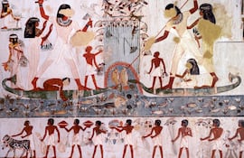 Escena de pesca en la Tumba de Menna, Luxor, Egipto. Imagen ilustrativa de pintura egipcia.