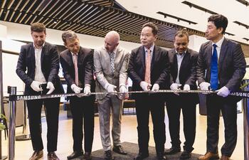Reinauguración del Samsung House, que ofrece una nueva experiencia de interacción tecnológica gracias a la inteligencia artificial.