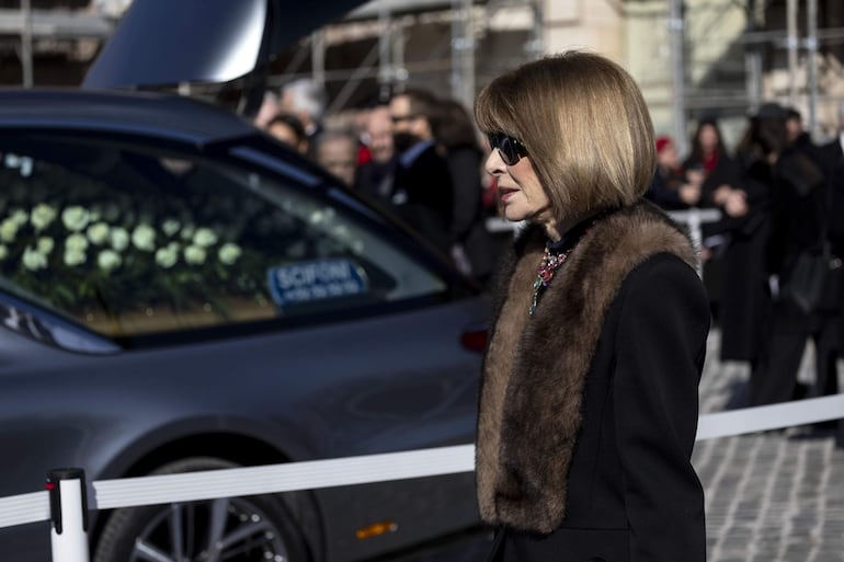 Anna Wintour en el último adiós a Valentino en Roma. (EFE/EPA/MASSIMO PERCOSSI)
