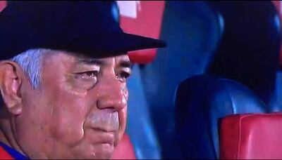 La procesión va por dentro. Carlos Jara Saguier (74), tras la caída del jueves contra Libertad.