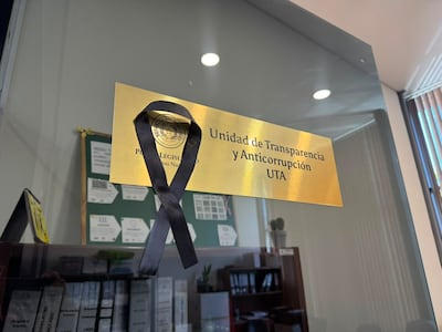 Luto en la oficina donde Fátima Silva cumplía gestiones en el Congreso.