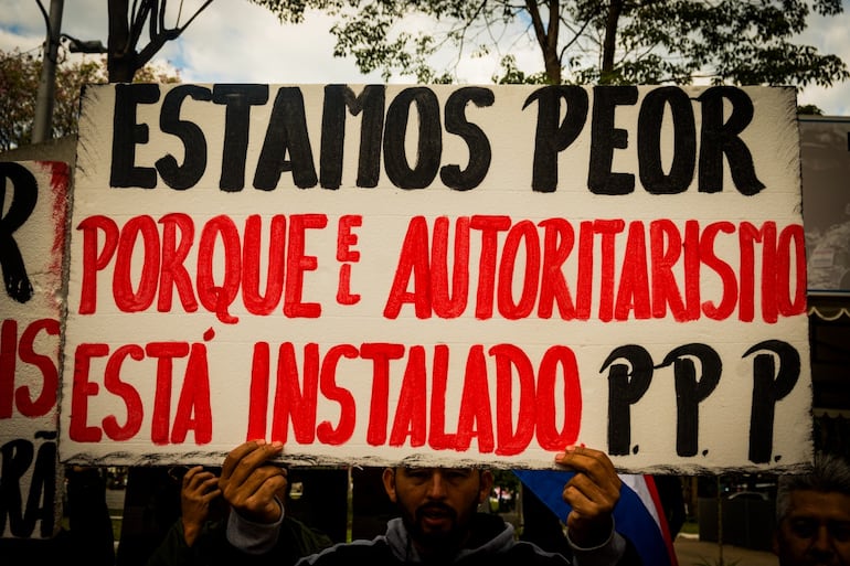 “Estamos peor, ellos son la crisis”: Partido Paraguay Pyahura anuncia marcha y movilización en Asunción
