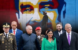 Los principales líderes del chavismo, que gobernaron Venezuela durante la era Nicolás Maduro, siguen en los puestos de poder del país.